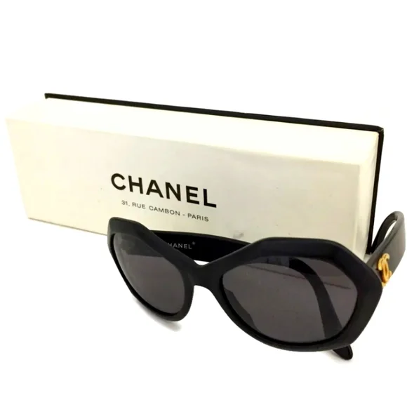 CHANEL | Accessories | Chanel Cc Logo Black Sunglassesc2179  display picture 1